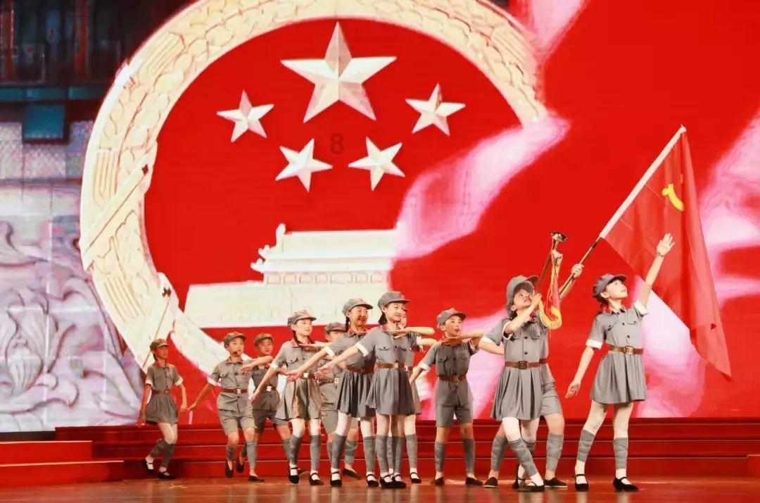 探索老公的爸妈生病了,你有两套房,你会卖一套救他们吗?,分享与交流的红迪网平台